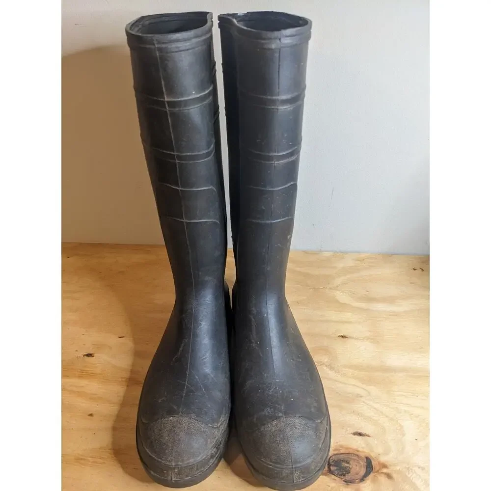 Genfoot Men's Steel Toe Slip Resistant Rubber Boots Size 12